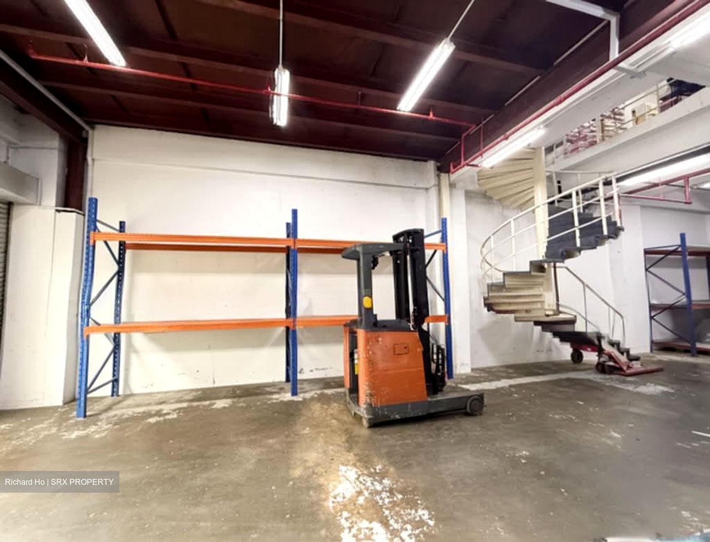 POH LENG INDUSTRIAL BUILDING (D12), Factory #586023531